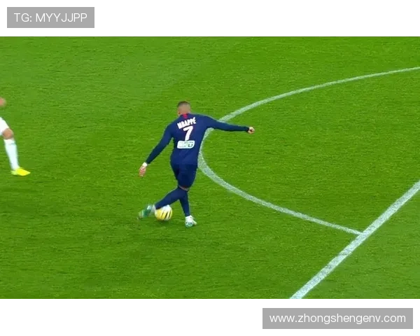 足球明星的射门精准度究竟有多高让我们一探究竟 足球明星的射门精准度究竟有多高让我们一探究竟