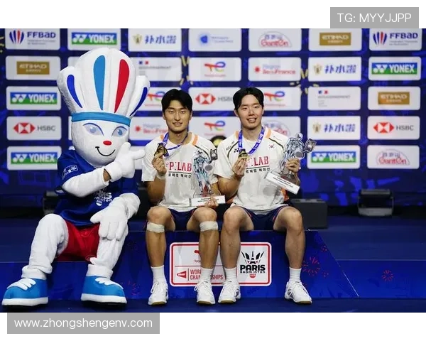 南京羽毛球队在世锦赛中的灵活性表现分析与启示